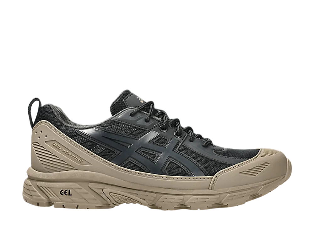 アシックス(ASICS)スニーカー アパレル 人気の新作/中古通販