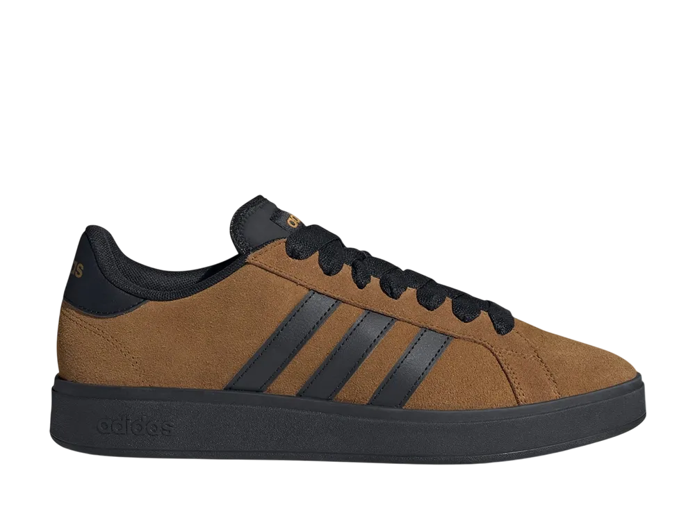 アディダス グランドコート ベース 00s "ブロンズストレータ/コアブラック"