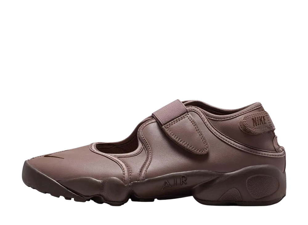 Nike Women's Air Rift LTR Nike Women's Air Rift LTR