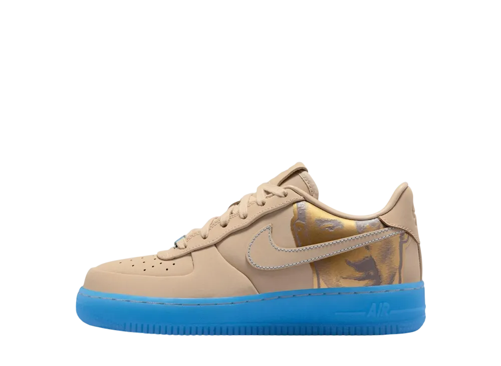 コービーブライアント × ナイキ GS エアフォース1 ロー "リネン/ユニバーシティブルー" (キッズ)