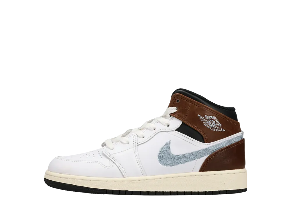 ナイキ GS エアジョーダン1 ミッド SE "ホワイト/ブラック/セイル/ブルーグレー" (キッズ)