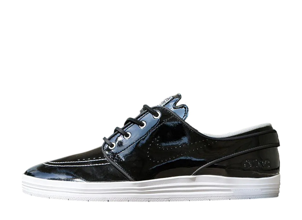 8FIVE2 × ナイキ SB ルナ ステファン・ジャノスキー "ブラック/ホワイト"