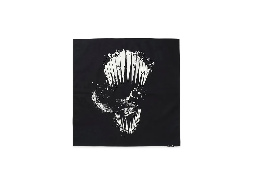 Ground Y x CHAINSAW MAN Collaborate Collection Chainsaw Man Teeth Handkerchief "Black"