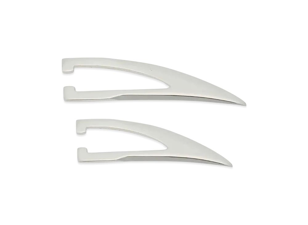Ground Y x CHAINSAW MAN Collaborate Collection Chainsaw Blade Ear Cuff "Silver"
