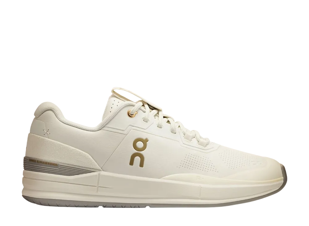 On The Roger Pro Ace "Ivory/Fog"
