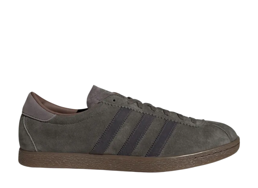 アディダスオリジナルス タバコ "ユーティリティグレー/カーボン/アースストレータ"