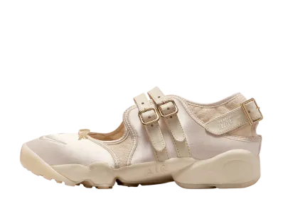 ナイキ ウィメンズ エアリフト "パールホワイト"