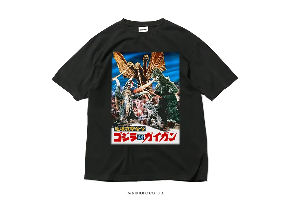 GODZILLA | HOMEGAME \ HOME GAME 1972 地球攻撃命令 ゴジラ対ガイガン TEE BLACK