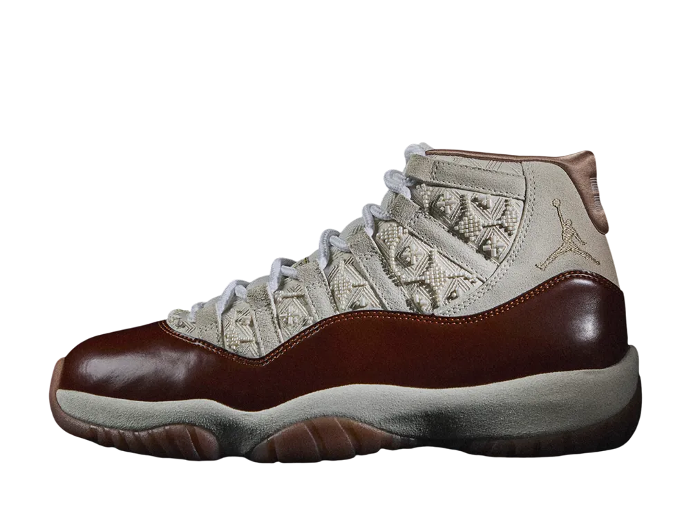 ナイキ エアジョーダン11 "チャイナ" (中国限定)