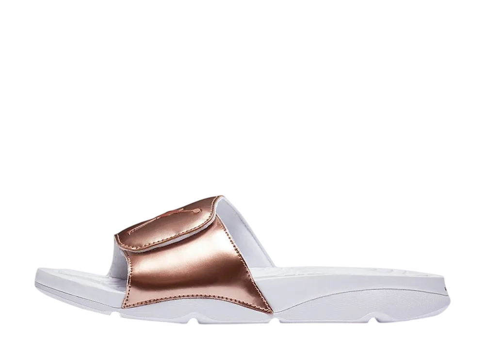 ナイキ ジョーダン ハイドロ レトロ5 スライド "ピナクルブロンズ"