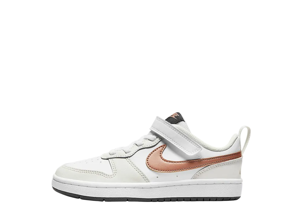 ナイキ PS コートボロー ロー2 "ホワイト/サミットホワイト/ダークスモークグレー/メタリックレッドブロンズ" (キッズ)