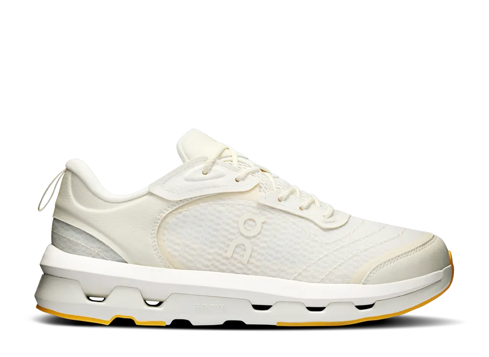 オン ウィメンズ クラウドゾーン ムーン "アイボリー"