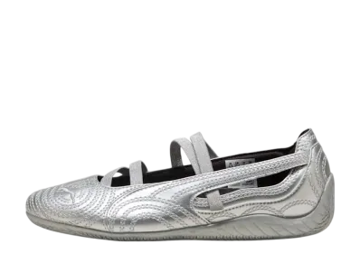 ウィキッド × プーマ ウィメンズ スピードキャット バレエ "プーマシルバー/クールミッドグレー/フラットダークグレー"