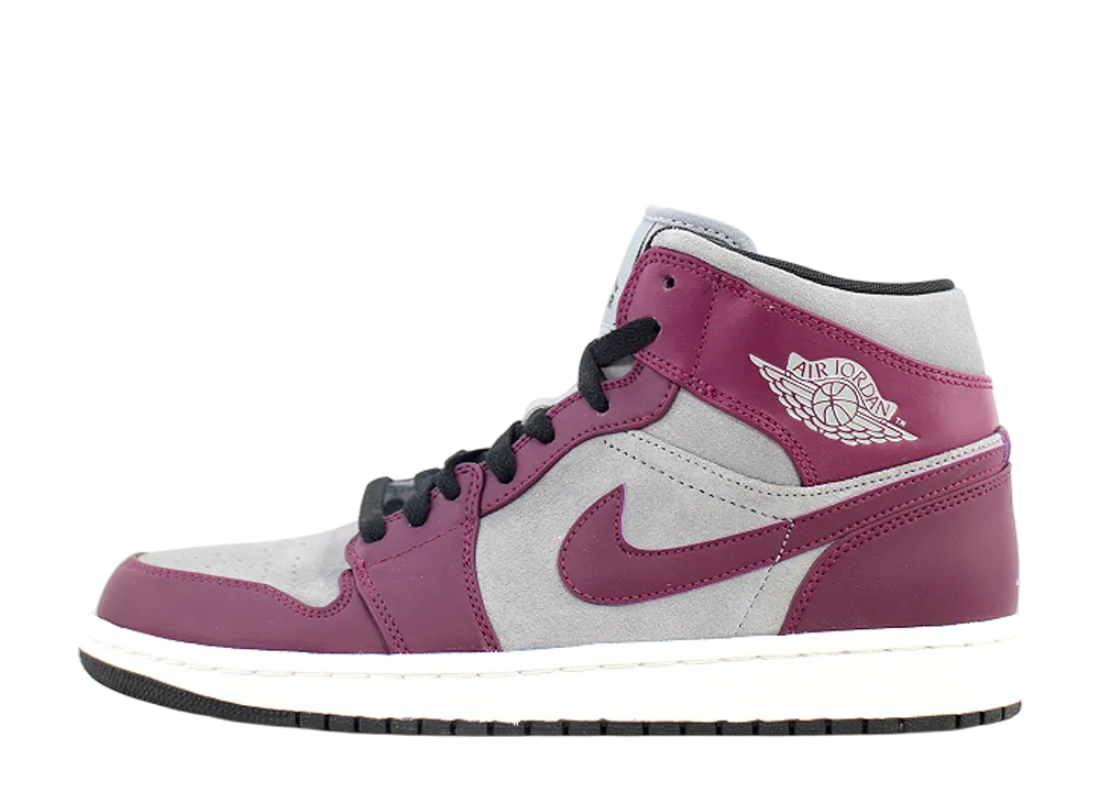 ナイキ ジョーダン1 ファット "ボルドー"