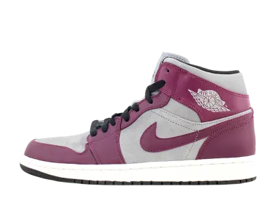 ナイキ ジョーダン1 ファット "ボルドー"