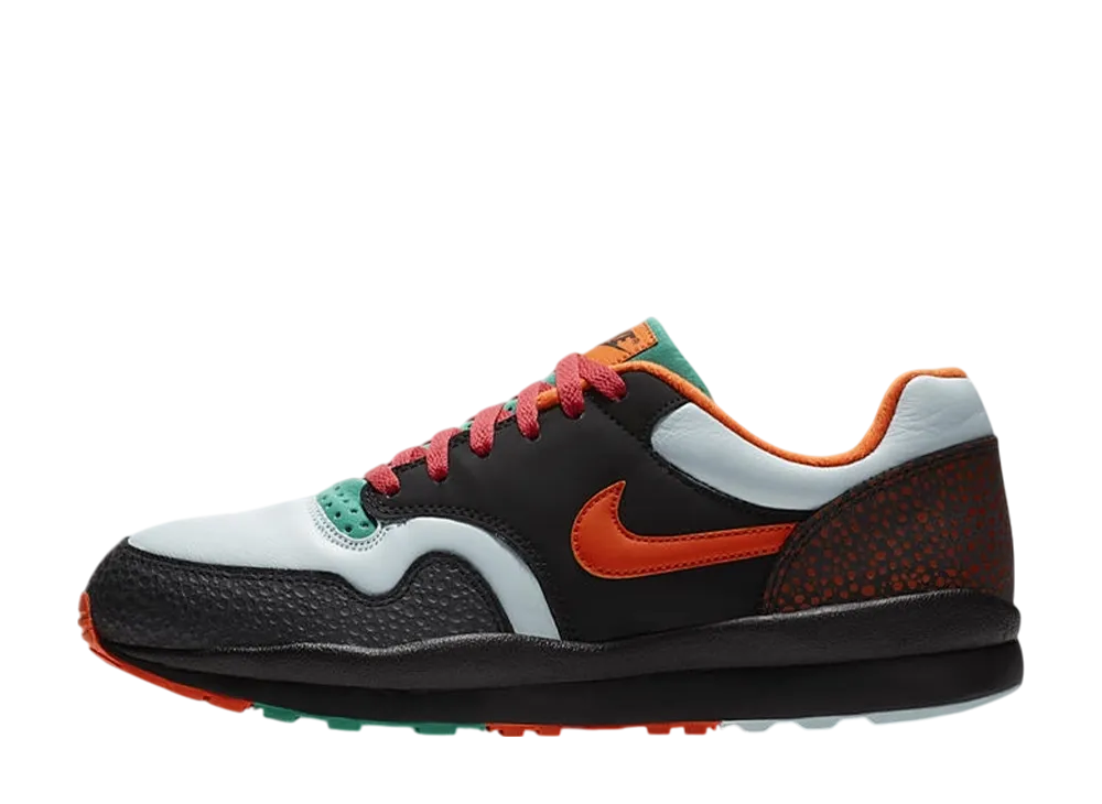 Nike Air Safari SE "Black/Team Orange"