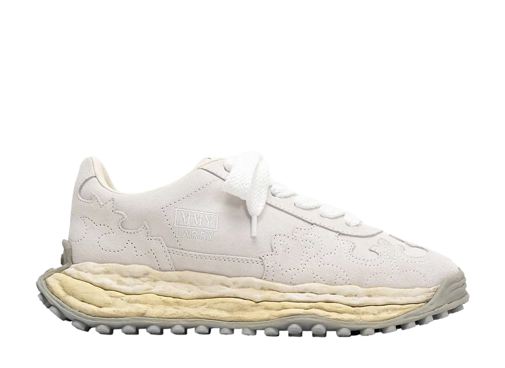 メゾンミハラヤスヒロ ラリー オリジナルソール ウェスタン ディテール スエードローカットスニーカー "ホワイト" (A15FW710)