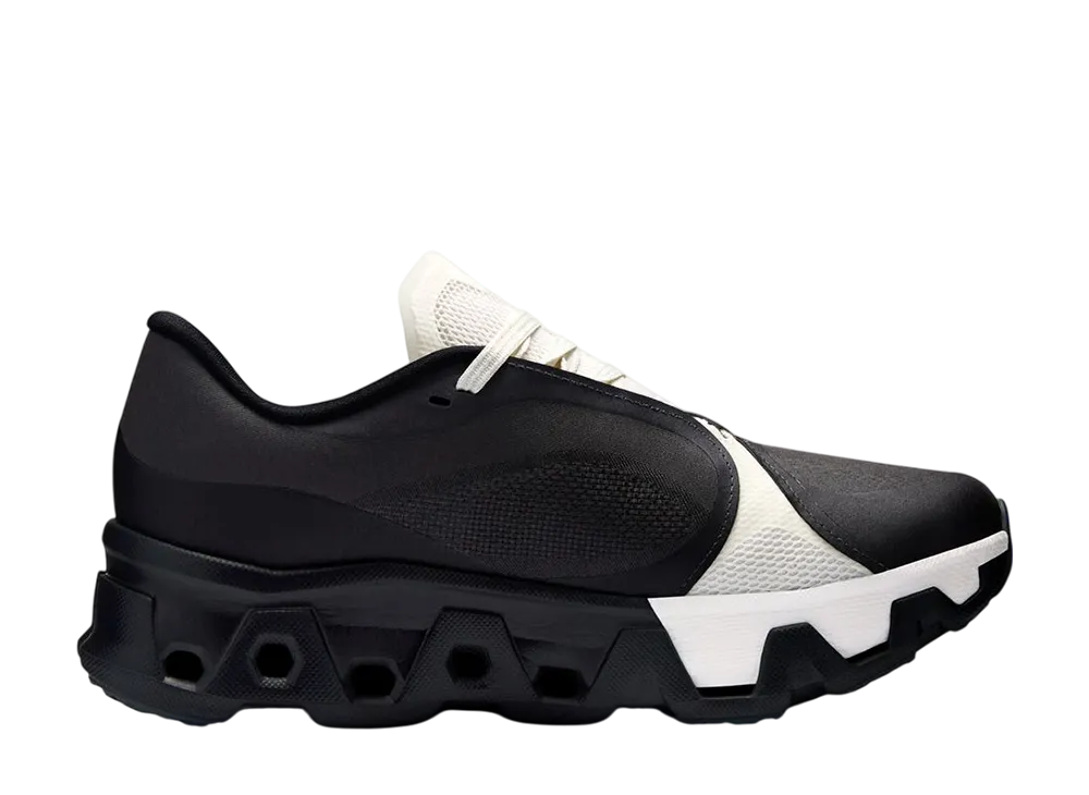 POST ARCHIVE FACTION × On Cloudmonster Hyper "Black"