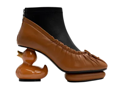 Maison MIHARA YASUHIRO Women's Duck Heel Ballet Boots "Brown"