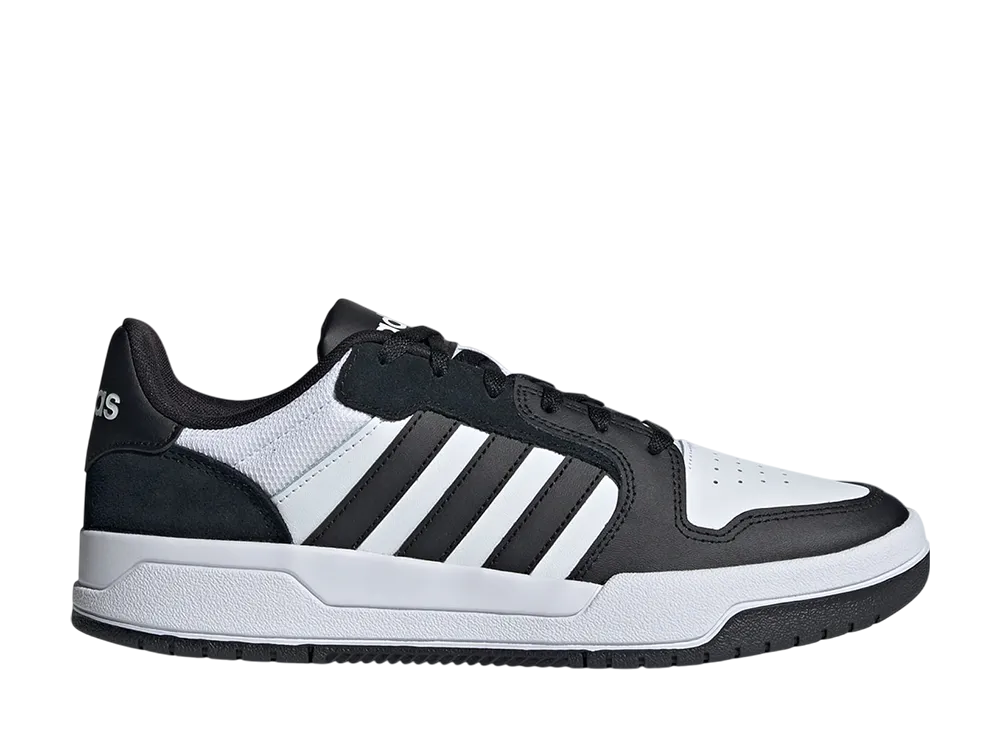 アディダス エントラップ ロー トレイナー "クラウドホワイト/コアブラック"