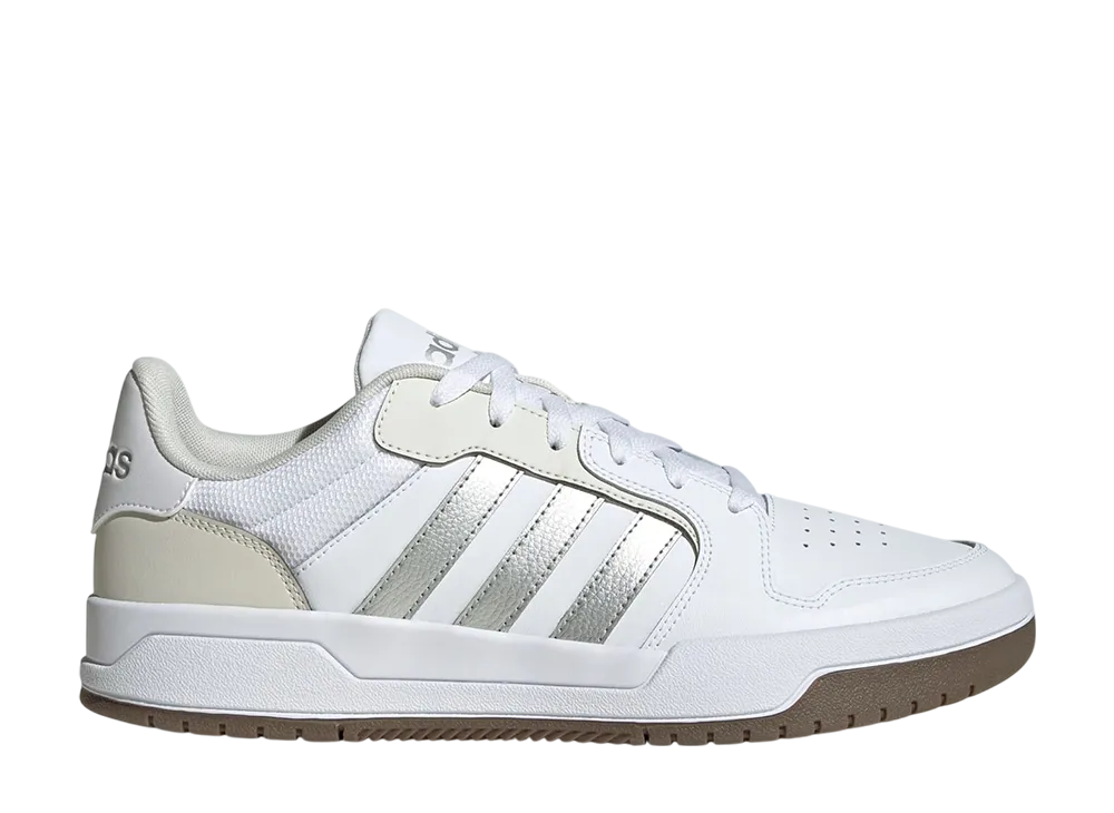 アディダス エントラップ ロー トレイナー "クラウドホワイト/マットシルバー/ガム"