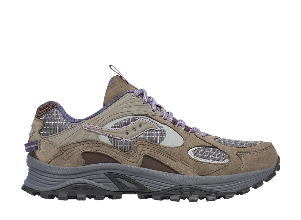 サッカニー オーラ X "ダークグレー/マド"