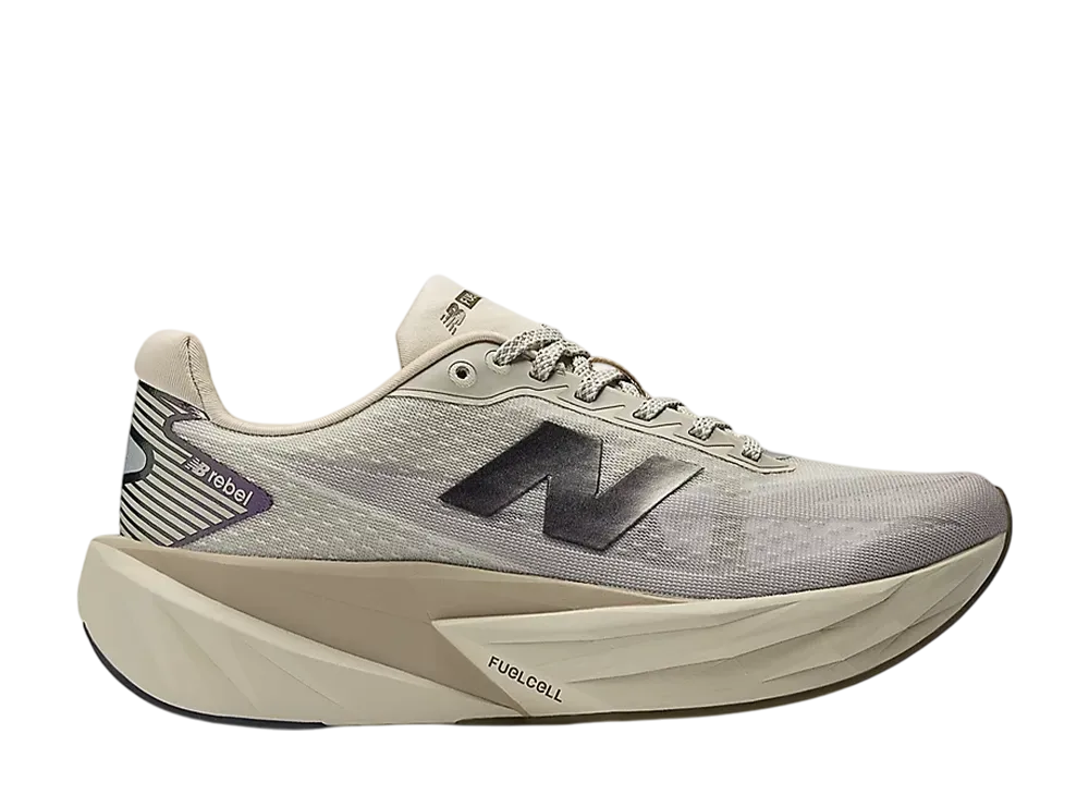 ニューバランス ウィメンズ フューエルセル レベル V5 "シップヤード/アリドストーン/ウッドランド"