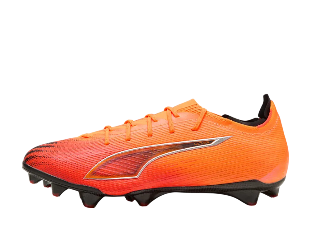 プーマ ウルトラ6 カーボン FG "ヒートファイア/プーマブラック/グローイングレッド"