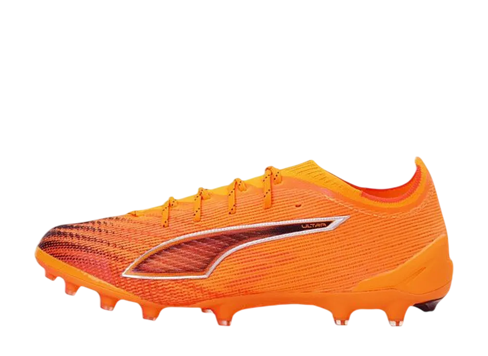 プーマ ウルトラ6 アルティメット AG "ヒートファイア/プーマブラック/グローイングレッド"