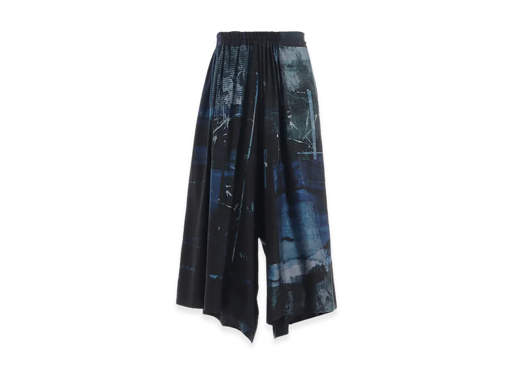 Y's Cupro Blurry Flower Print Right-Side Gatehred Pants "Blue"