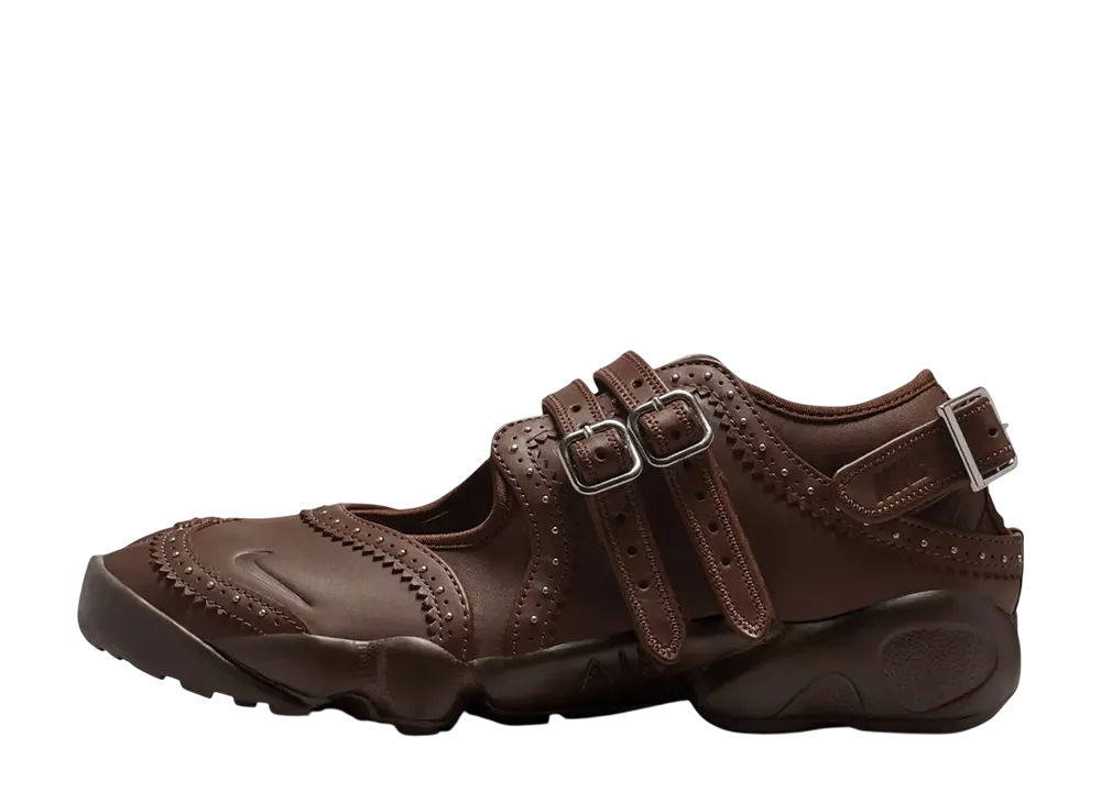 ナイキ ウィメンズ エアリフト "ライトブリティッシュタン"