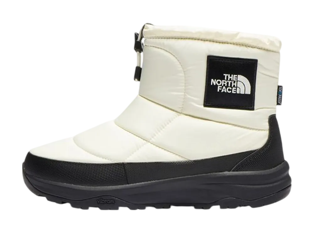 ザノースフェイス ヌプシブーティ ウォータープルーフ ロゴ ショート "ガーデニアホワイト/TNFブラック" (NF52280P)