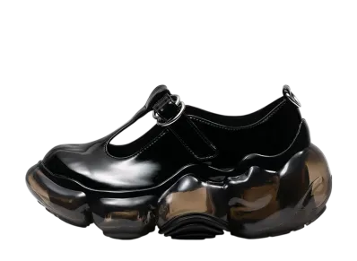 grounds Women's MOOPIE T MARY JANE "Black Enamel/Black"