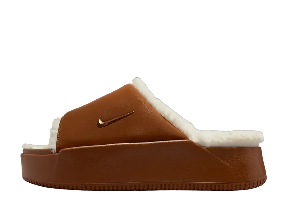 ナイキ カーム スライド "ライトブリティッシュタン/ココナッツミルク/ライトブリティッシュタン"