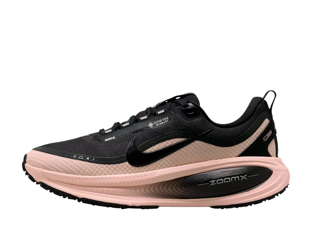 Nike Women's Vomero 18 GORE-TEX "Black/Crimson Tint/Black/Black"