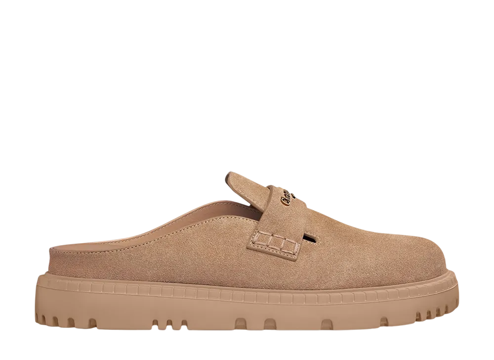 ディオール ウィメンズ ディオール ボーイ ミュール スエードカーフスキン "ベージュ"