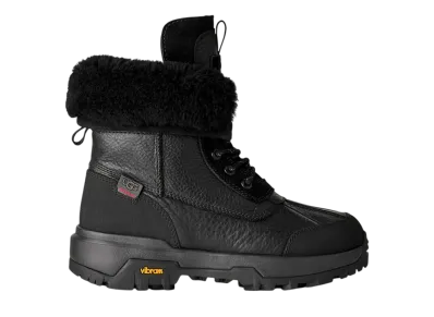 UGG Women's Adirondack Boot 25 "Black"
