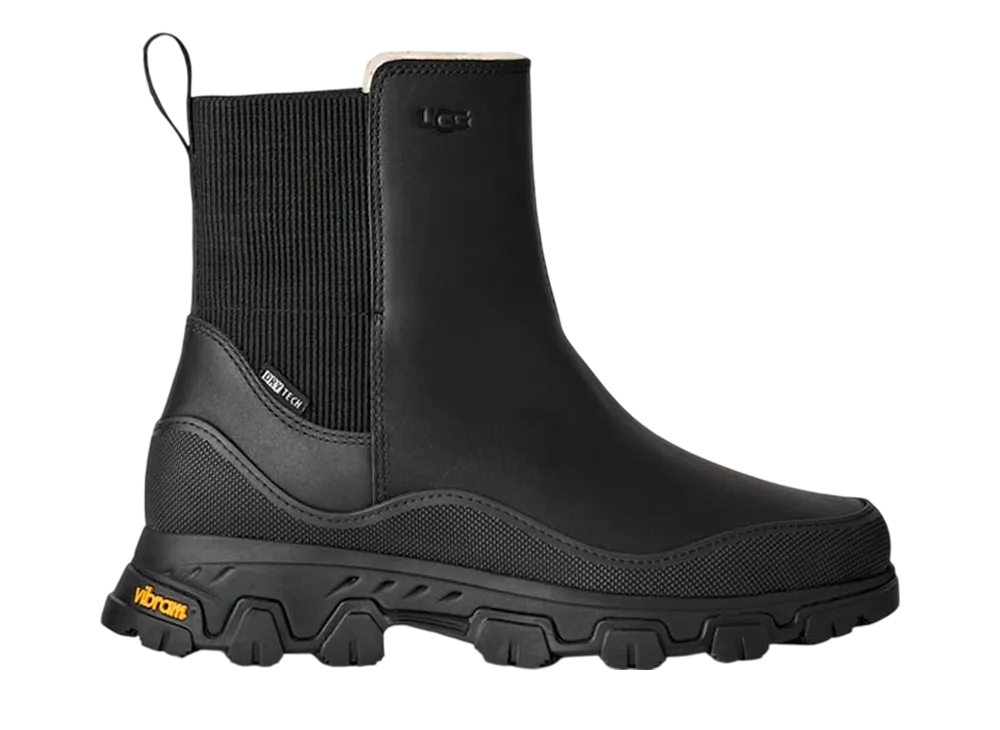 アグ ウィメンズ メトロトレック チェルシー "ブラック"