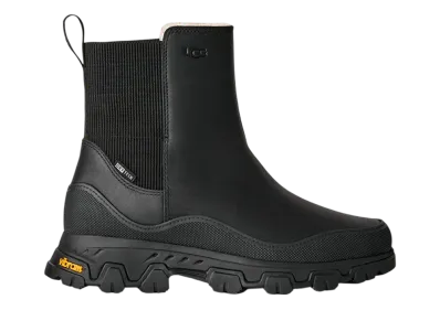 UGG Women's Metrotrek Chelsea "Black"