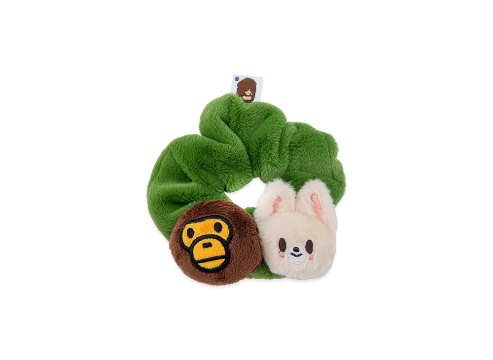 A BATHING APE x Stray Kids Scrunchies IN "Green"