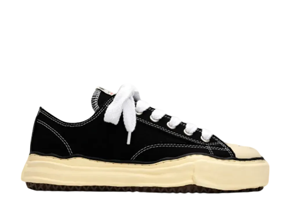 メゾンミハラヤスヒロ ピーターソン VL OG ソール キャンバス ロートップ スニーカー "ブラック" (A09FW733)