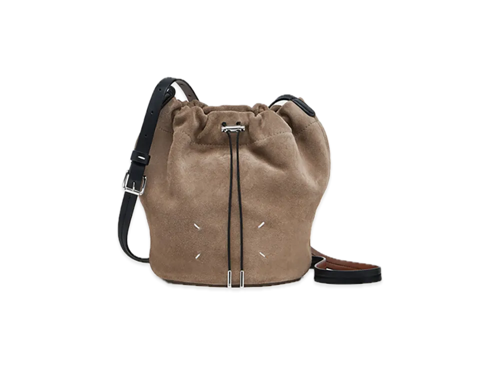 メゾン マルジェラ ドローストリング クロスボディ バケット "ヴィジョン/ブラック"