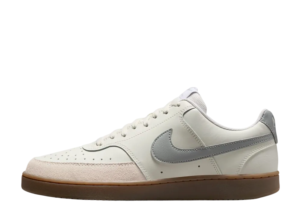 ナイキ コートビジョン ロー "セイル/ライトオールウッドブラウン/ホワイト/ライトスモークグレー"