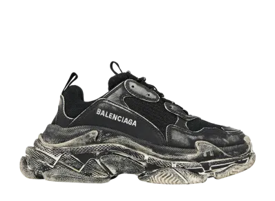 バレンシアガ トリプルS "フェイデッドブラック"