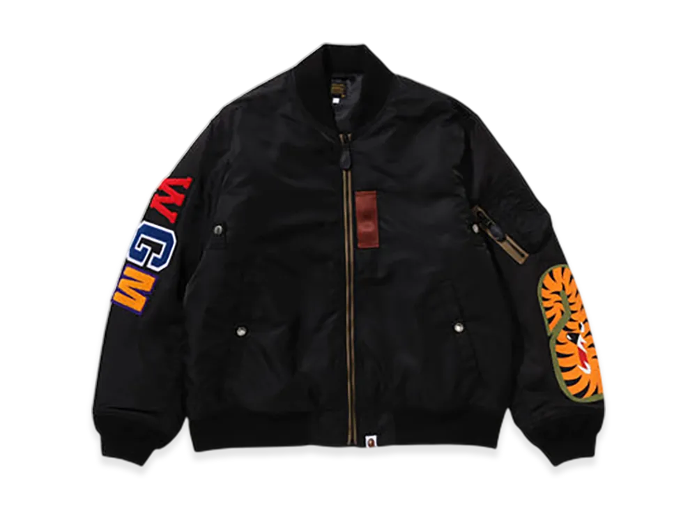 A BATHING APE Shark MA-1 "Black"