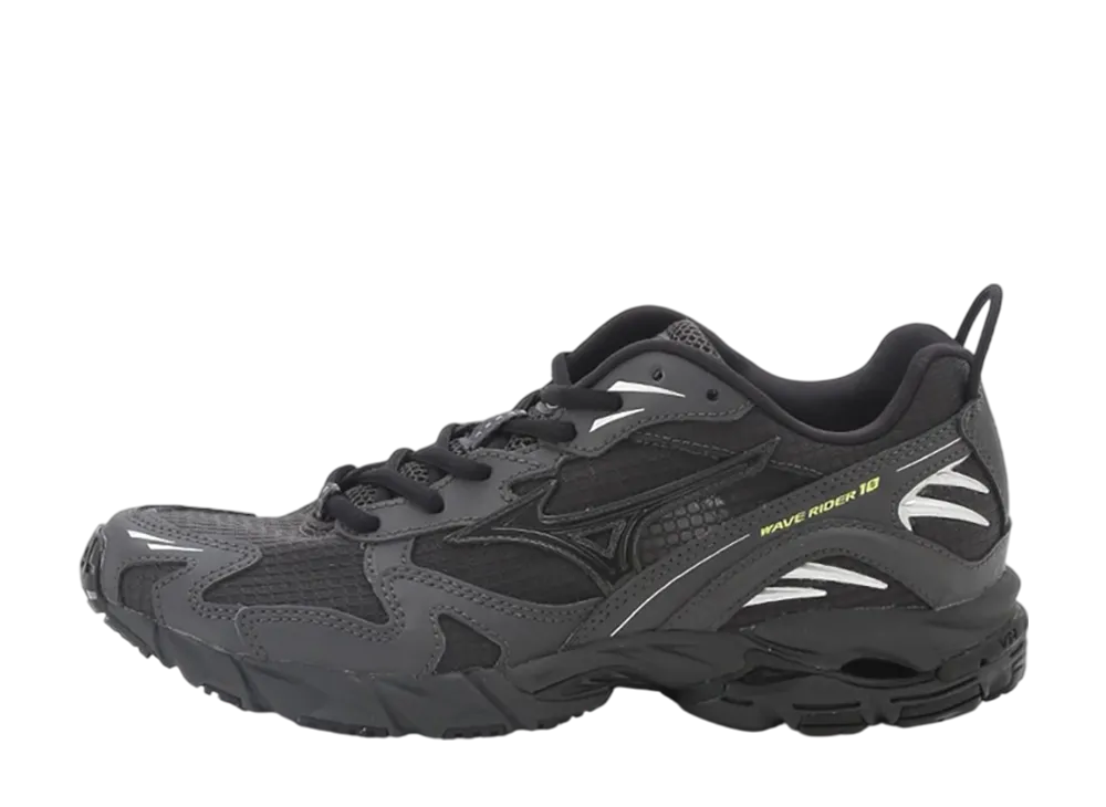 エミ × ミズノ ウェーブライダー10 "ブラック"