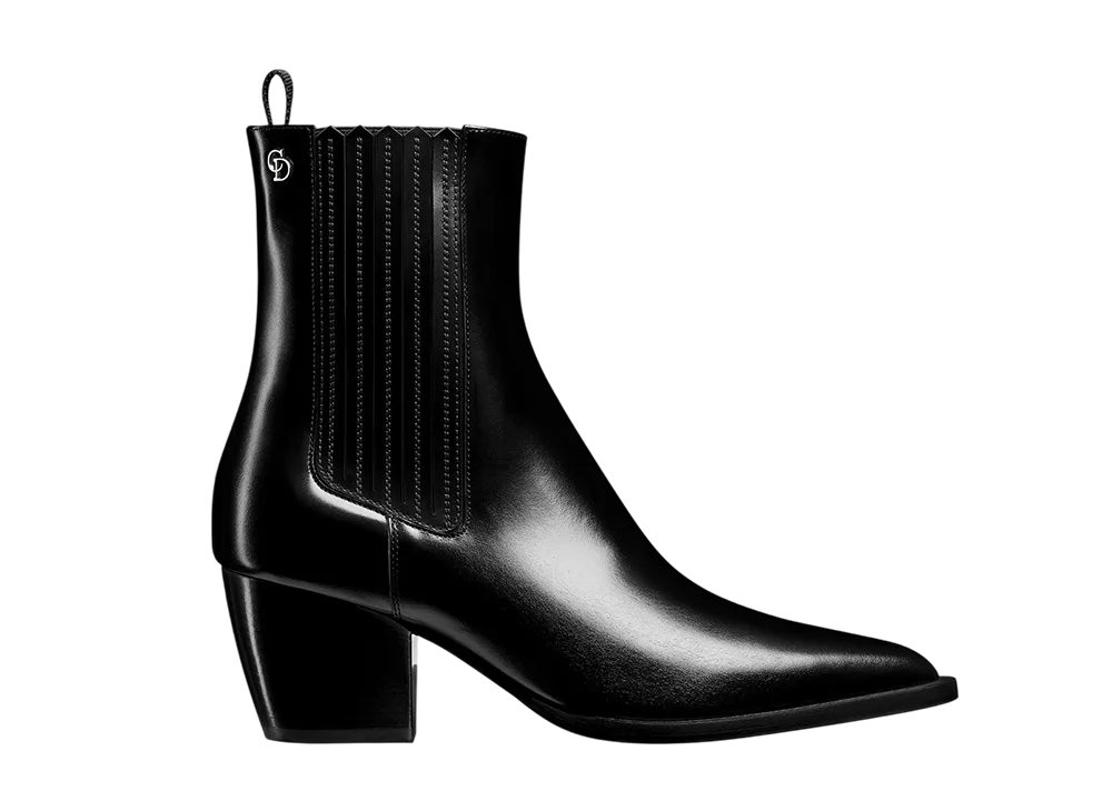 ディオール ウィメンズ ワイルド ヒール ショートブーツ カーフスキン "ブラック"