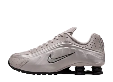 Nike Shox R4 "College Grey/University Red/Metallic Silver/Black"