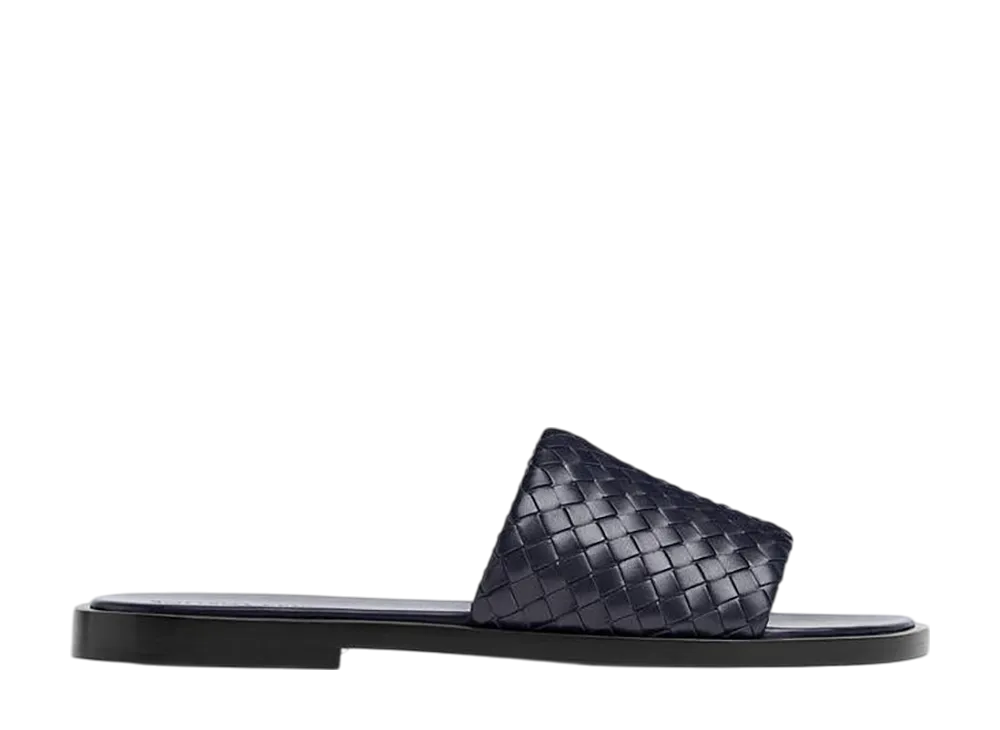 ボッテガヴェネタ エリオ ミュール "ノクターナル"