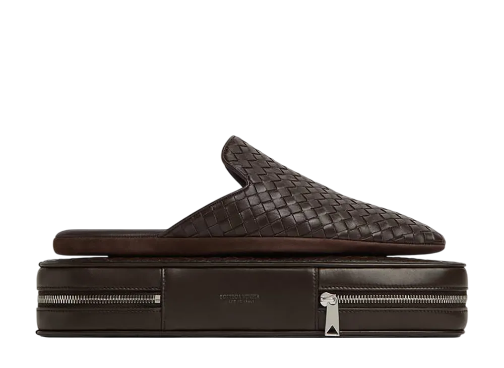 ボッテガヴェネタ トラベルケース付きパラッツォ スリッパ "フォンデンテ"